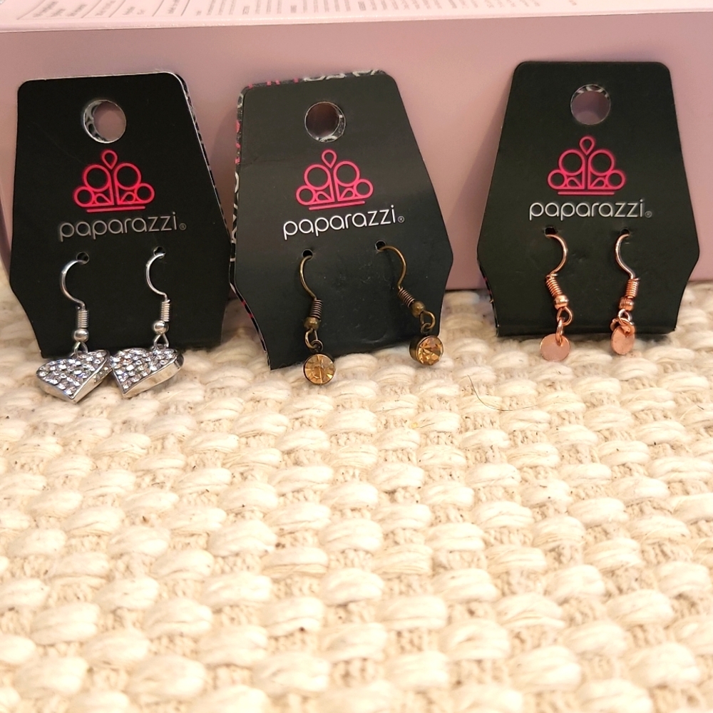 3 pairs of earrings